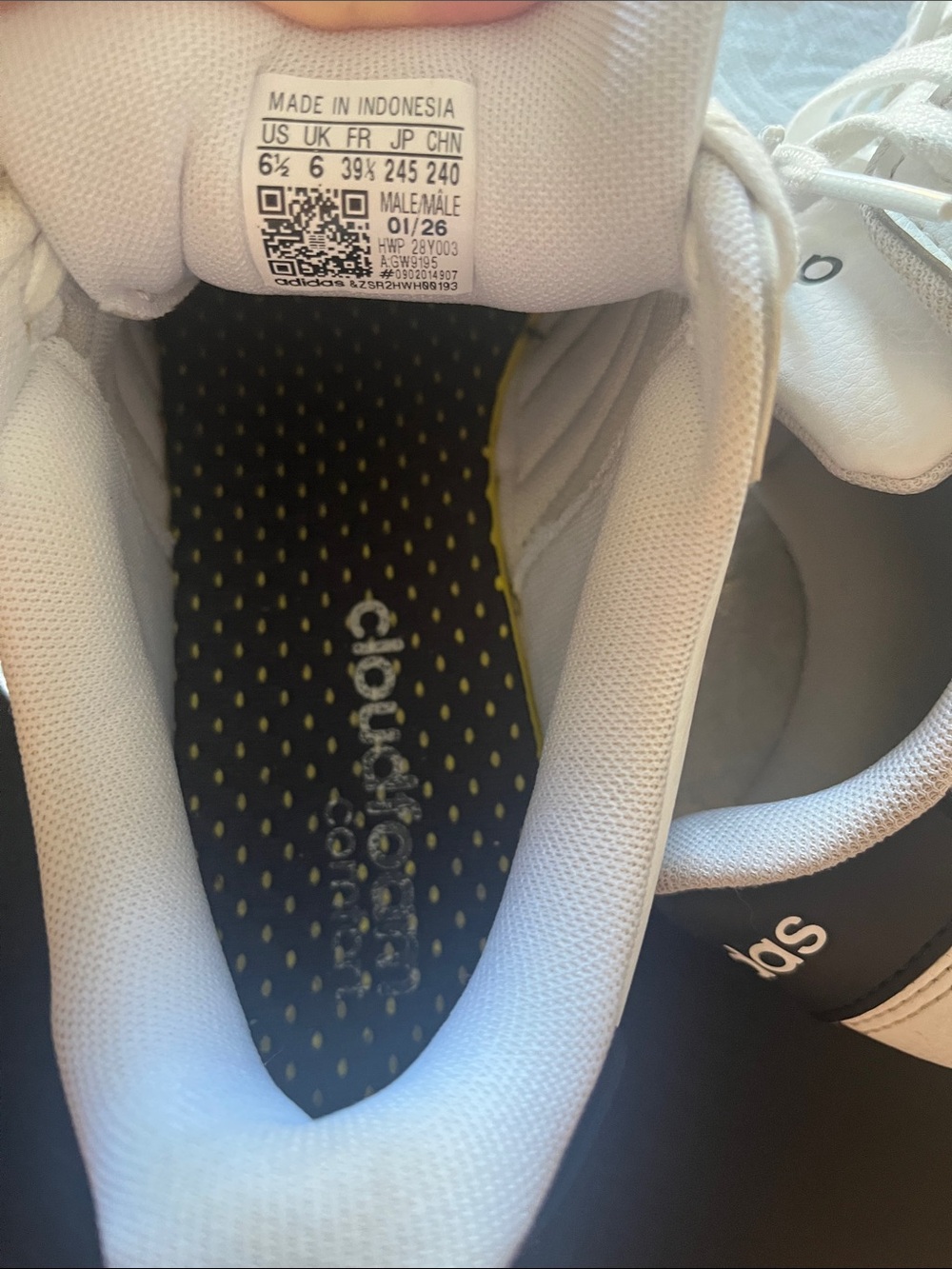 adidas White Sneakers with Black Stripes Low-Top - Picture 2 of 5